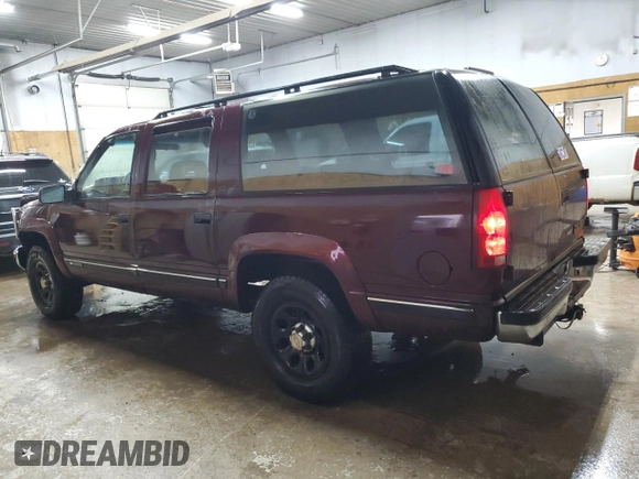 1994 Chevrolet Suburban with VIN 1GNFK16K5RJ382205, listed as a Copart auction lot 77995064 with 294,600 mi miles and Clean Title. Bid and sale history available at carsss.com. Image 2.