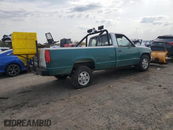 1988 Chevrolet Silverado 1500 with VIN 1GCDK14K8JE202800, listed as a Copart auction lot 53239605 with 186,894 mi miles and Salvage Title. Bid and sale history available at DreamBid. Image 3.
