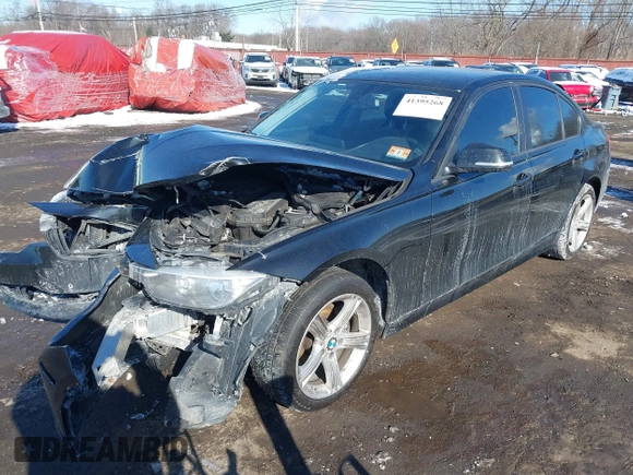 2014 BMW 3 Series 328d xDrive with VIN WBA3D5C57EKX98964, listed as a IAAI auction lot 41395268 with 135,272 mi miles. Bid and sale history available at carsss.com. Image 19.