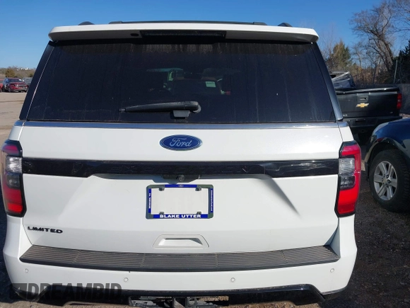 2020 Ford Expedition Limited with VIN 1FMJU1KT3LEA55924, listed as a IAAI auction lot 41576872 with 68,911 mi miles. Bid and sale history available at carsss.com. Image 16.