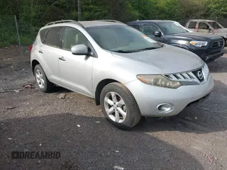 2009 Nissan Murano SL with VIN JN8AZ18W09W121313, listed as a IAAI auction lot 42060585 with 189,754 mi miles. Bid and sale history available at carsss.com. Image 1.