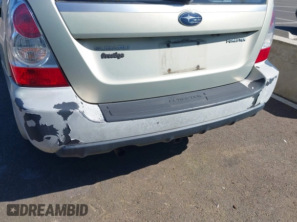2007 Subaru Forester X w/Premium Pkg with VIN JF1SG65647H721895, listed as a IAAI auction lot 42034626 with 163,078 mi miles. Bid and sale history available at carsss.com. Image 6.