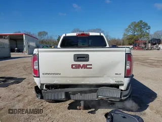2017 GMC Canyon 4WD SLT with VIN 1GTP6DE10H1255789, listed as a IAAI auction lot 41617902 with 112,368 mi miles. Bid and sale history available at carsss.com. Image 16.