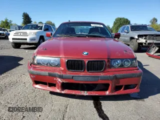 1993 BMW 3 Series z VIN WBABF3319PEF40084, wystawiony jako Copart lot #74504144 z przebiegiem 146 650 mil mil oraz Szkoda całkowita • Salvage title. Historia ofert i sprzedaży dostępna na DreamBid. Obrazek 5.