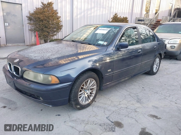 2002 BMW 5 Series 530iA with VIN WBADT63452CH97647, listed as a IAAI auction lot 41258552 with 94,762 mi miles. Bid and sale history available at carsss.com. Image 2.