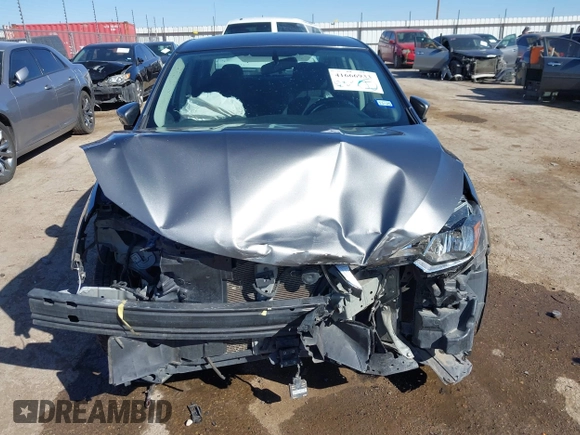 2019 Nissan Sentra SV with VIN 3N1AB7AP5KY343353, listed as a IAAI auction lot 41666933 with 81,018 mi miles and . Bid and sale history available at DreamBid. Image 12.