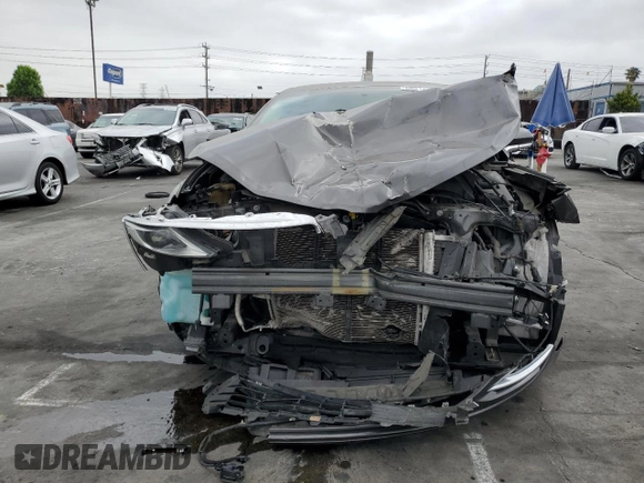2016 Lincoln MKZ with VIN 3LN6L2GK8GR633923, listed as a Copart auction lot 58014495 with 119,579 mi miles and Salvage title. Bid and sale history available at DreamBid. Image 5.