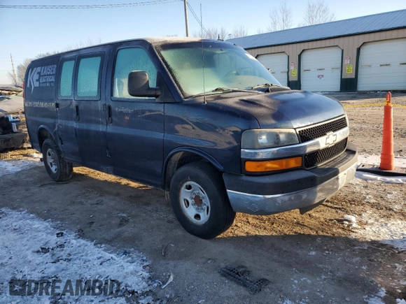 2011 Chevrolet Express Cargo with VIN 1GCZGTCGXB1149008, listed as a Copart auction lot 41650985 with 236,470 mi miles and Clean title. Bid and sale history available at DreamBid. Image 4.