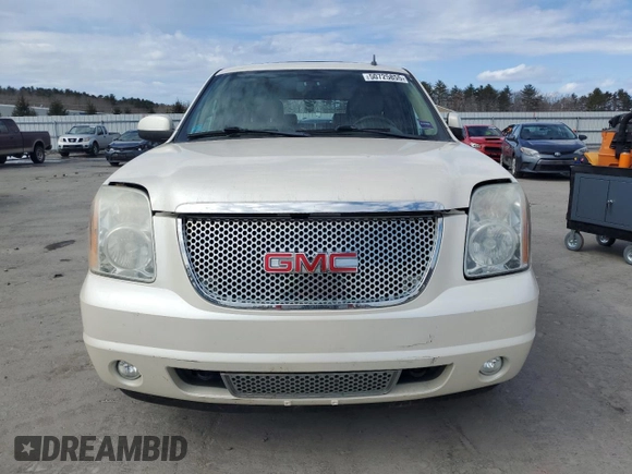 2012 GMC Yukon SLT with VIN 1GKS2CE05CR242879, listed as a Copart auction lot 50725855 with 162,506 mi miles and Salvage Title. Bid and sale history available at carsss.com. Image 5.