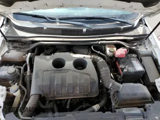 2015 Ford Taurus SEL with VIN 1FAHP2E92FG172960, listed as a Copart auction lot 79465914 with 115,115 mi miles and Salvage Title. Bid and sale history available at DreamBid. Image 12.