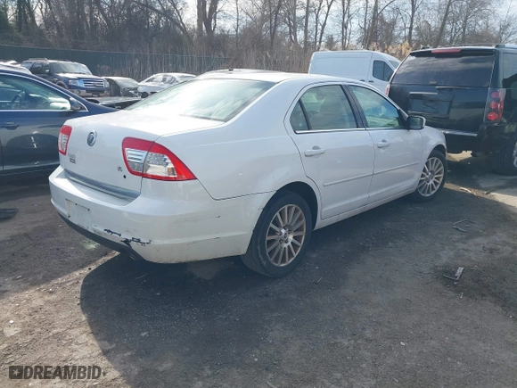 2007 Mercury Milan Premier with VIN 3MEHM08147R602137, listed as a IAAI auction lot 41678340 with 201,791 mi miles. Bid and sale history available at carsss.com. Image 4.