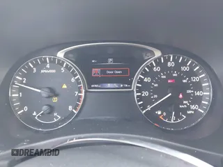 2019 Nissan Pathfinder S z VIN 5N1DR2MN5KC642848, wystawiony jako IAAI lot #41796336 z przebiegiem 69 783 mil mil oraz . Historia ofert i sprzedaży dostępna na DreamBid. Obrazek 7.