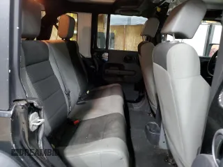 2007 Jeep Wrangler X с VIN 1J4GA39197L151852, выставлен на аукционе Copart как лот 61077275 с пробегом 196 866 миль миль и Чистый • Clean title. История ставок и продаж доступна на DreamBid. Изображение 11.