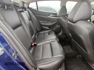 2017 Nissan Maxima SL with VIN 1N4AA6AP0HC409194, listed as a Copart auction lot 57604005 with 98,000 mi miles and Salvage title. Bid and sale history available at DreamBid. Image 10.