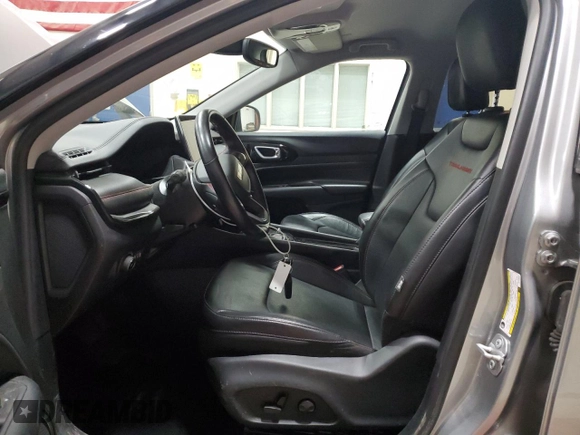 2022 Jeep Compass Trailhawk z VIN 3C4NJDDBXNT146535, wystawiony jako Copart lot #52873595 z przebiegiem 21 513 mil mil oraz Szkoda całkowita • Salvage title. Historia ofert i sprzedaży dostępna na DreamBid. Obrazek 7.