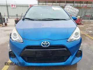2015 Toyota Prius One with VIN JTDKDTB31F1582344, listed as a IAAI auction lot 41240729 with 190,763 mi miles and . Bid and sale history available at carsss.com. Image 13.