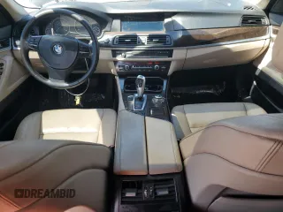 2013 BMW 5 Series 528i with VIN WBAXG5C59DDY35556, listed as a Copart auction lot 52978635 with 101,376 mi miles and Clean Title. Bid and sale history available at carsss.com. Image 8.