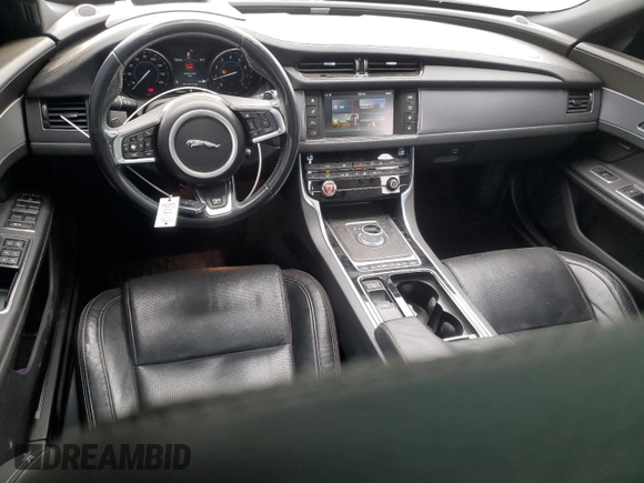 2016 Jaguar XF 35t R-Sport with VIN SAJBF4BV0GCY08737, listed as a Copart auction lot 48584075 with 113,284 mi miles and Clean Title. Bid and sale history available at carsss.com. Image 8.