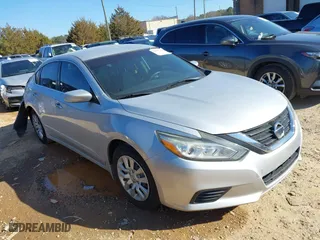 2017 Nissan Altima 2.5 SR with VIN 1N4AL3AP3HC207913, listed as a IAAI auction lot 41505152 with 109,258 mi miles. Bid and sale history available at carsss.com. Image 13.