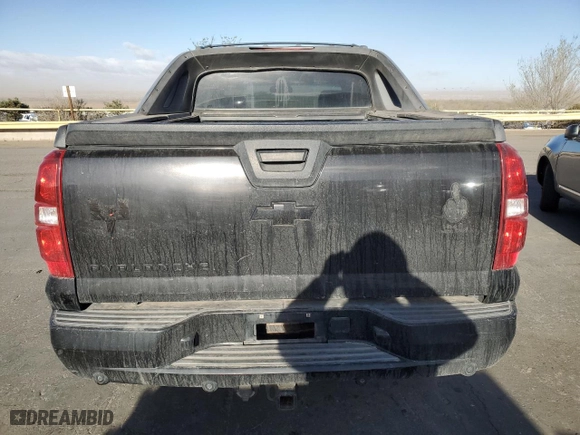 2007 Chevrolet Avalanche LTZ with VIN 3GNFK12327G307541, listed as a Copart auction lot 47784945 with 153,834 mi miles and Salvage Title. Bid and sale history available at carsss.com. Image 6.