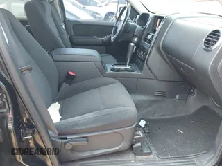 2009 Ford Explorer Sport Trac XLT with VIN 1FMEU51E79UA29398, listed as a IAAI auction lot 42419404 with 221,321 mi miles and . Bid and sale history available at DreamBid. Image 5.