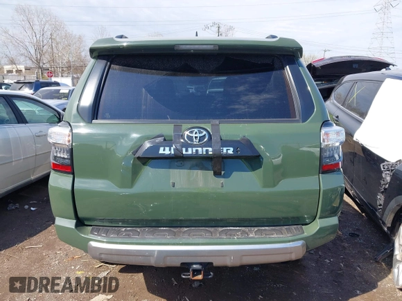 2022 Toyota 4Runner TRD Off Road Premium with VIN JTERU5JR1N6061136, listed as a IAAI auction lot 41890330 with 66,783 mi miles and . Bid and sale history available at DreamBid. Image 17.