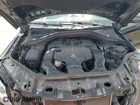 2018 Mercedes-Benz GLS 450 z VIN 4JGDF6EE9JB162914, wystawiony jako Copart lot #55346545 z przebiegiem 97 331 mil mil oraz Szkoda całkowita • Salvage title. Historia ofert i sprzedaży dostępna na DreamBid. Obrazek 12.