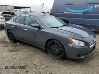 2013 Nissan Maxima SV with VIN 1N4AA5AP7DC810231, listed as a Copart auction lot 55877995 with 166,368 mi miles and Clean title. Bid and sale history available at DreamBid. Image 4.