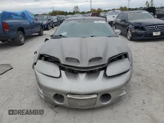 1999 Pontiac Firebird Formula with VIN 2G2FV22G7X2205961, listed as a Copart auction lot 75607124 with 199,676 mi miles and Clean title. Bid and sale history available at DreamBid. Image 5.