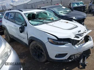 2022 Jeep Cherokee X z VIN 1C4PJMCX1ND552845, wystawiony jako IAAI lot #41877665 z przebiegiem Nie podano mil oraz . Historia ofert i sprzedaży dostępna na DreamBid. Obrazek 1.