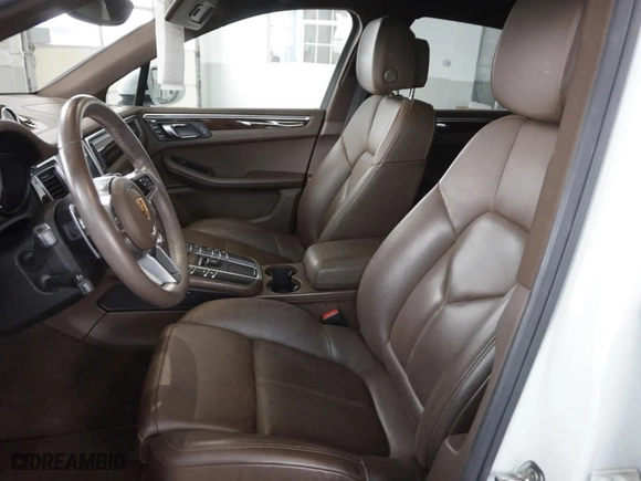 2018 Porsche Macan with VIN WP1AA2A52JLB02714, listed as a Copart auction lot 51664275 with 35,790 mi miles and Salvage Title. Bid and sale history available at carsss.com. Image 9.