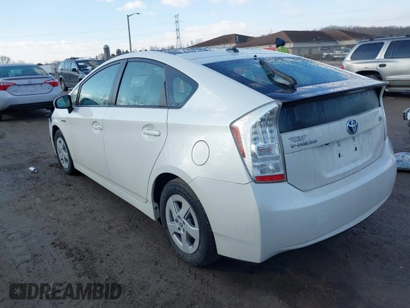 2010 Toyota Prius II with VIN JTDKN3DU5A0211575, listed as a IAAI auction lot 41686030 with 93,064 mi miles. Bid and sale history available at carsss.com. Image 3.