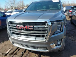 2022 GMC Yukon XL SLT with VIN 1GKS2GKD5NR287659, listed as a IAAI auction lot 41695755 with 32,466 mi miles. Bid and sale history available at carsss.com. Image 13.
