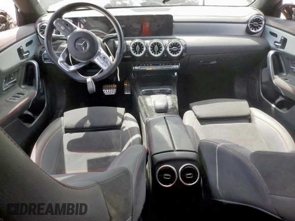 2023 Mercedes-Benz CLA 250 z VIN W1K5J4HB2PN413699, wystawiony jako Copart lot #55136165 z przebiegiem 14 198 mil mil oraz Szkoda całkowita • Salvage title. Historia ofert i sprzedaży dostępna na DreamBid. Obrazek 8.