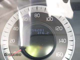 2010 Volvo XC60 3.0T с VIN YV4992DZ6A2034531, выставлен на аукционе IAAI как лот 42189423 с пробегом 256 201 миль миль и . История ставок и продаж доступна на DreamBid. Изображение 7.