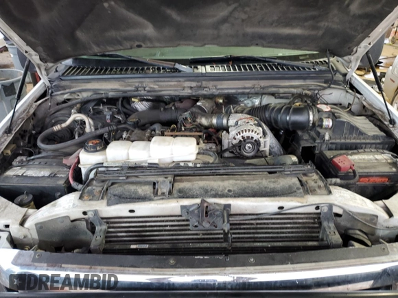 2001 Ford Super Duty F-250 XL with VIN 1FTNX21F11EA72507, listed as a Copart auction lot 41927455 with 257,889 mi miles and Salvage Title. Bid and sale history available at carsss.com. Image 14.