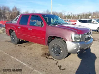 2007 Chevrolet Avalanche LTZ with VIN 3GNFK12337G273464, listed as a IAAI auction lot 41204511 with 144,525 mi miles. Bid and sale history available at carsss.com. Image 1.