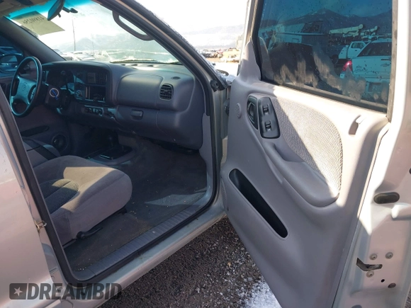 1998 Dodge Durango with VIN 1B4HS28Y1WF132982, listed as a IAAI auction lot 41890256 with 112,690 mi miles and . Bid and sale history available at DreamBid. Image 5.
