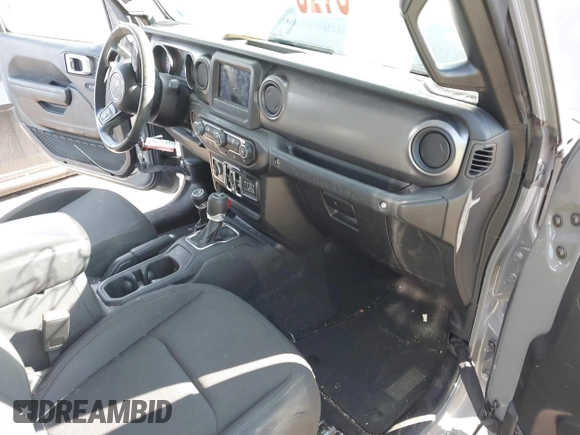 2022 Jeep Wrangler Unlimited Willys with VIN 1C4HJXDN2NW267658, listed as a IAAI auction lot 41858229 with 24,307 mi miles and . Bid and sale history available at DreamBid. Image 5.