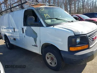 2006 GMC Savana z VIN 1GTHG352261256878, wystawiony jako IAAI lot #41619464 z przebiegiem 185 061 mil mil oraz . Historia ofert i sprzedaży dostępna na DreamBid. Obrazek 1.