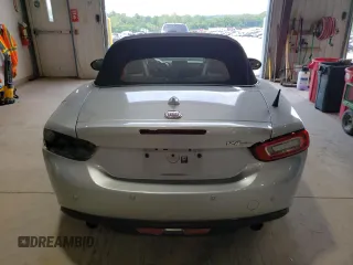 2019 FIAT 124 Spider Urbana Edition z VIN JC1NFAEK3K0141858, wystawiony jako Copart lot #59643304 z przebiegiem 120 343 mil mil oraz Szkody całkowita. Historia ofert i sprzedaży dostępna na DreamBid. Obrazek 6.
