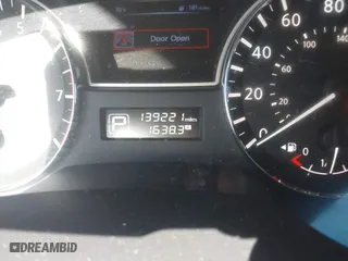 2015 Nissan Altima 2.5 with VIN 1N4AL3AP8FN914443, listed as a IAAI auction lot 41129502 with 139,221 mi miles. Bid and sale history available at carsss.com. Image 7.