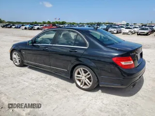 2012 Mercedes-Benz C 250 Sport с VIN WDDGF4HB6CR238614, выставлен на аукционе Copart как лот 61547715 с пробегом 107 849 миль миль и Списание • Salvage title. История ставок и продаж доступна на DreamBid. Изображение 2.