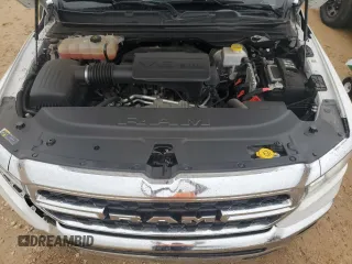 2022 Ram 1500 Big Horn z VIN 1C6RREBG7NN273085, wystawiony jako Copart lot #45925725 z przebiegiem 55 135 mil mil oraz Czysty tytuł • Clean title. Historia ofert i sprzedaży dostępna na DreamBid. Obrazek 11.