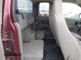 2008 Isuzu i-Series S with VIN 1GGCS299388702796, listed as a IAAI auction lot 42135976 with 188,860 mi miles and . Bid and sale history available at carsss.com. Image 8.