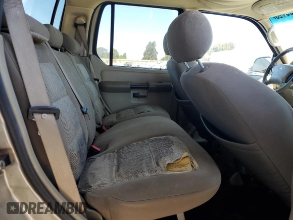 2004 Ford Explorer Sport Trac XLS z VIN 1FMZU67K14UB52529, wystawiony jako Copart lot #64686125 z przebiegiem 227 629 mil mil oraz Szkoda całkowita • Salvage title. Historia ofert i sprzedaży dostępna na DreamBid. Obrazek 10.