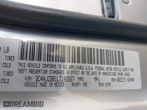 2020 Jeep Compass Latitude w/Sun/Safety Pkg with VIN 3C4NJCBB1LT102627, listed as a IAAI auction lot 41657827 with 68,371 mi miles. Bid and sale history available at carsss.com. Image 9.