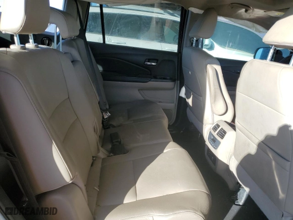 2017 Honda Pilot Touring with VIN 5FNYF5H96HB038430, listed as a Copart auction lot 84109014 with 82,978 mi miles and Salvage Title. Bid and sale history available at carsss.com. Image 12.