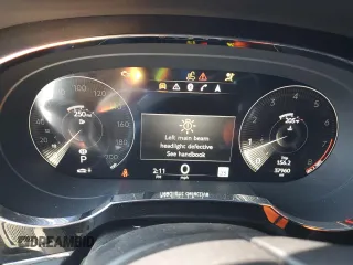 2021 Bentley Bentayga V8 z VIN SJAAM2ZVXMC032804, wystawiony jako Copart lot #70631504 z przebiegiem 37 960 mil mil oraz Szkoda całkowita • Salvage title. Historia ofert i sprzedaży dostępna na DreamBid. Obrazek 9.