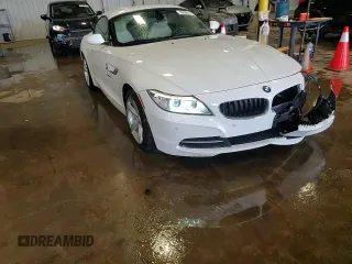 2015 BMW Z4 sDrive28i z VIN WBALL5C59FP557592, wystawiony jako Copart lot #56666655 z przebiegiem 83 377 mil mil oraz Szkoda całkowita • Salvage title. Historia ofert i sprzedaży dostępna na DreamBid. Obrazek 14.